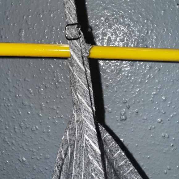 Love + Harmony Gray Striped Midi Dress - Picture 4 of 6